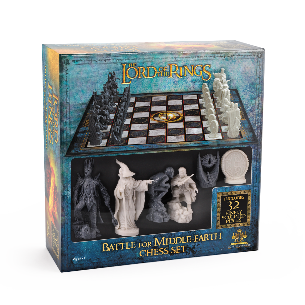 The Noble Collection - Lord of the Rings: Battle For Middle Earth Chess Set