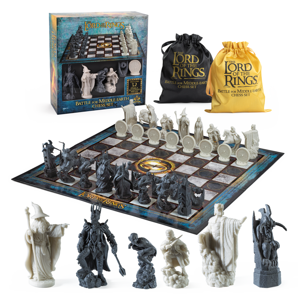 Noble Collection - Lord of the Rings: Battle For Middle Earth Chess Set