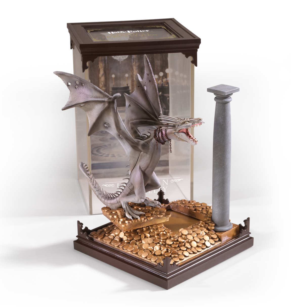 The Noble Collection: Harry Potter Magical Creatures - Ukrainian Ironbelly Figure