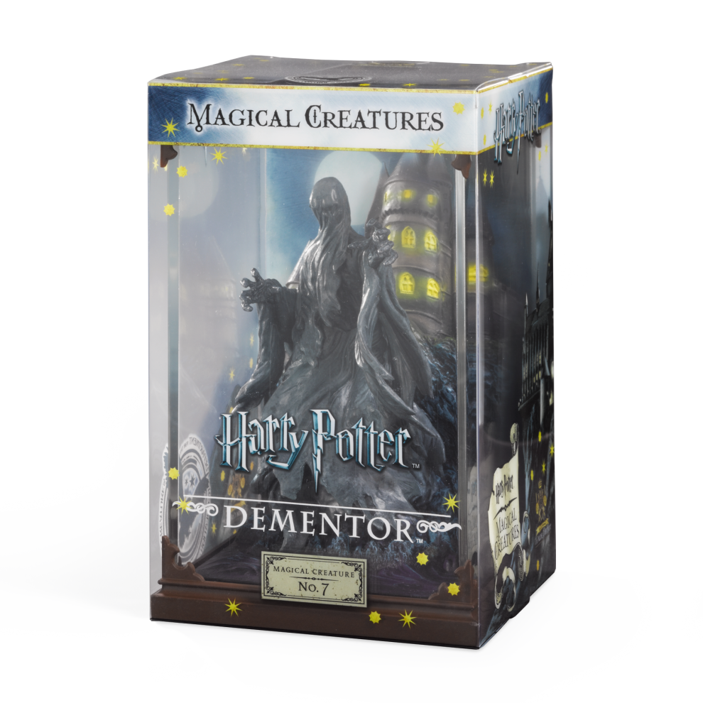 The Noble Collection: Harry Potter Magical Creatures - Dementor Figure
