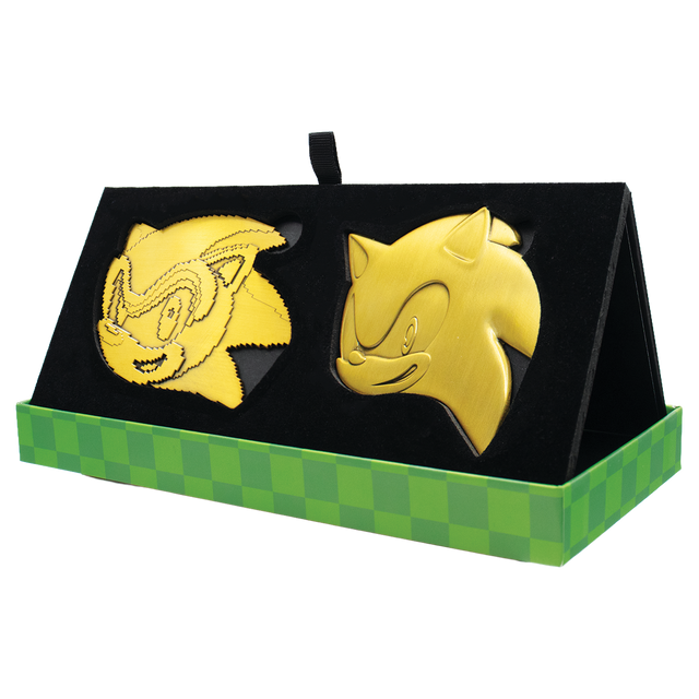 Sonic the Hedgehog – 35th Anniversary Limited Edition Then & Now Medallion Set