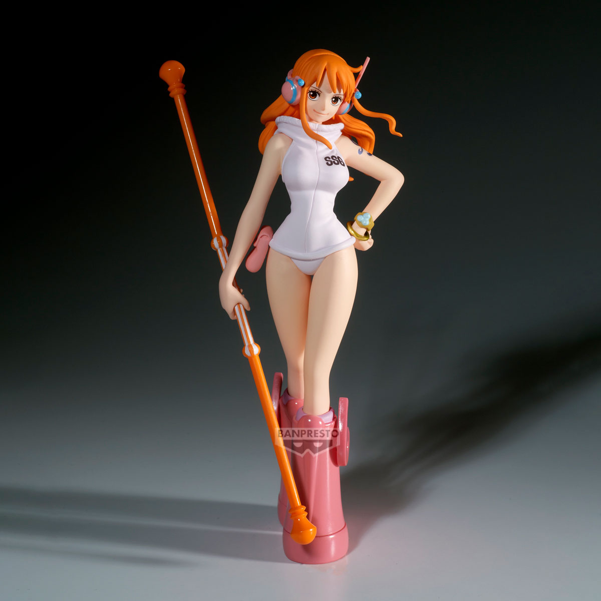 Banpresto One Piece -Nami The Shukko Prize Figure (Egghead Island Ver.)