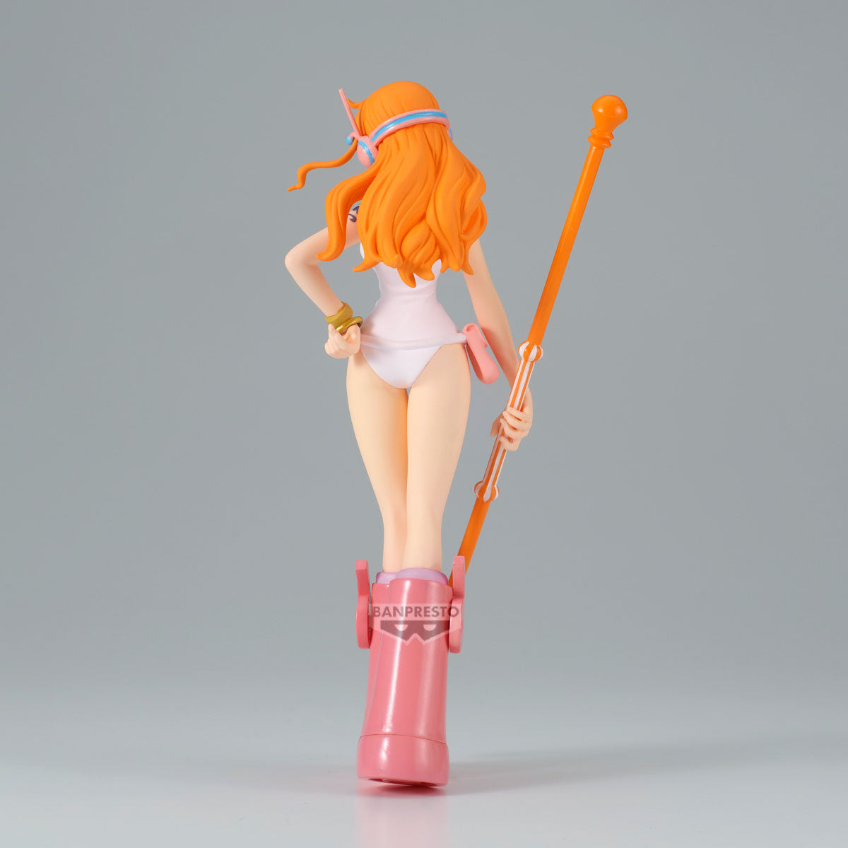 Banpresto One Piece -Nami The Shukko Prize Figure (Egghead Island Ver.)